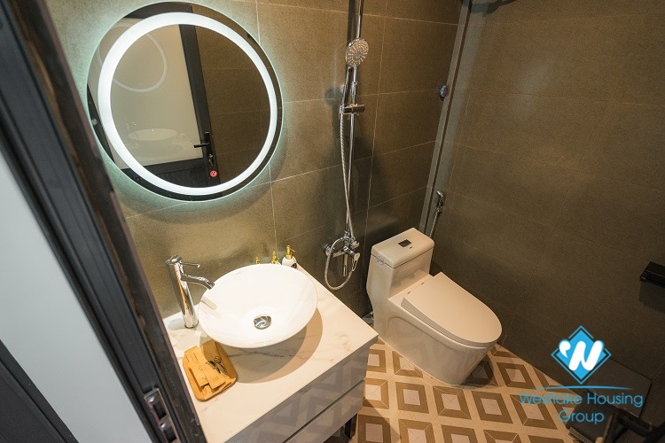 Cheap 4 bedroom apartment for rent in Hoan Kiem District, Hanoi